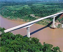 Puente Internacional Iguazu